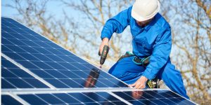 Installation Maintenance Panneaux Solaires Photovoltaïques à Saint-Aquilin-de-Pacy